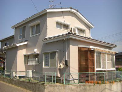 丈夫でかわいらしい外観の住まい