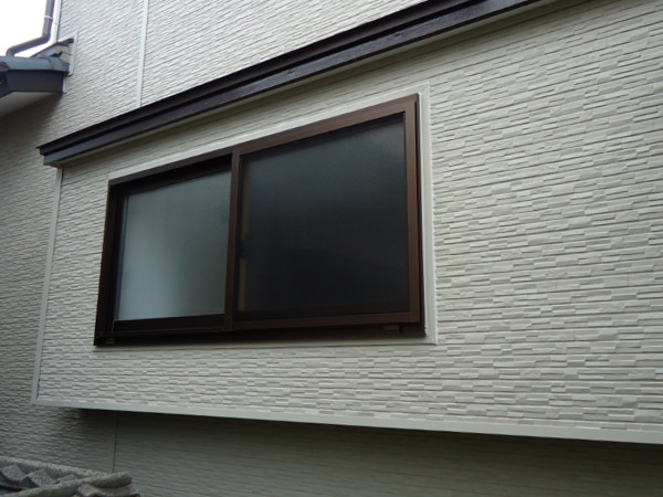 窓の外壁工事後