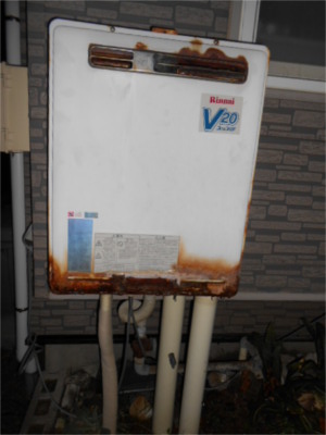 給湯器：施工前