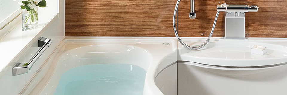 トクラス:新潟ショールーム:バス