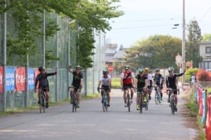 18676665_1150558218423865_1043740371_o (1)